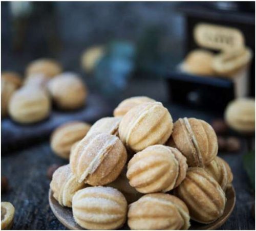 Ruhhy dió formájú süti készítő, 1600W, 26 x 32 x 9 cm