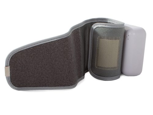 Elektronikus csuklós vérnyomásmérő, LCD kijelzővel, tokban 