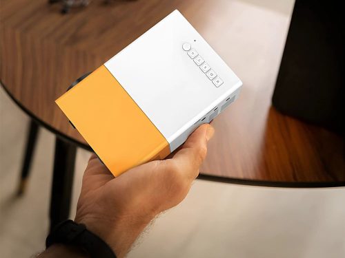 YG300 Hordozható Projektor – Full HD támogatás, HDMI, USB, távirányítóval – 2025-ös verzió