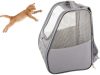 Hordtáska hátizsák kutyáknak, macskáknak és nyulaknak – szellőző ablakos, szürke (37 × 32 × 28 cm)