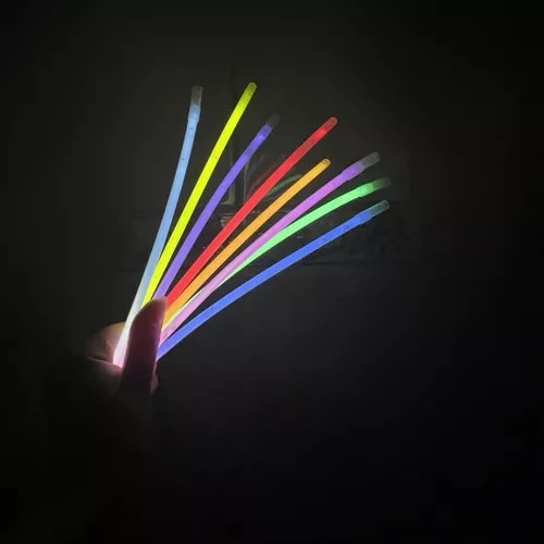 Fluoreszkáló világító karkötők és pálcák – 100 db + csatlakozók